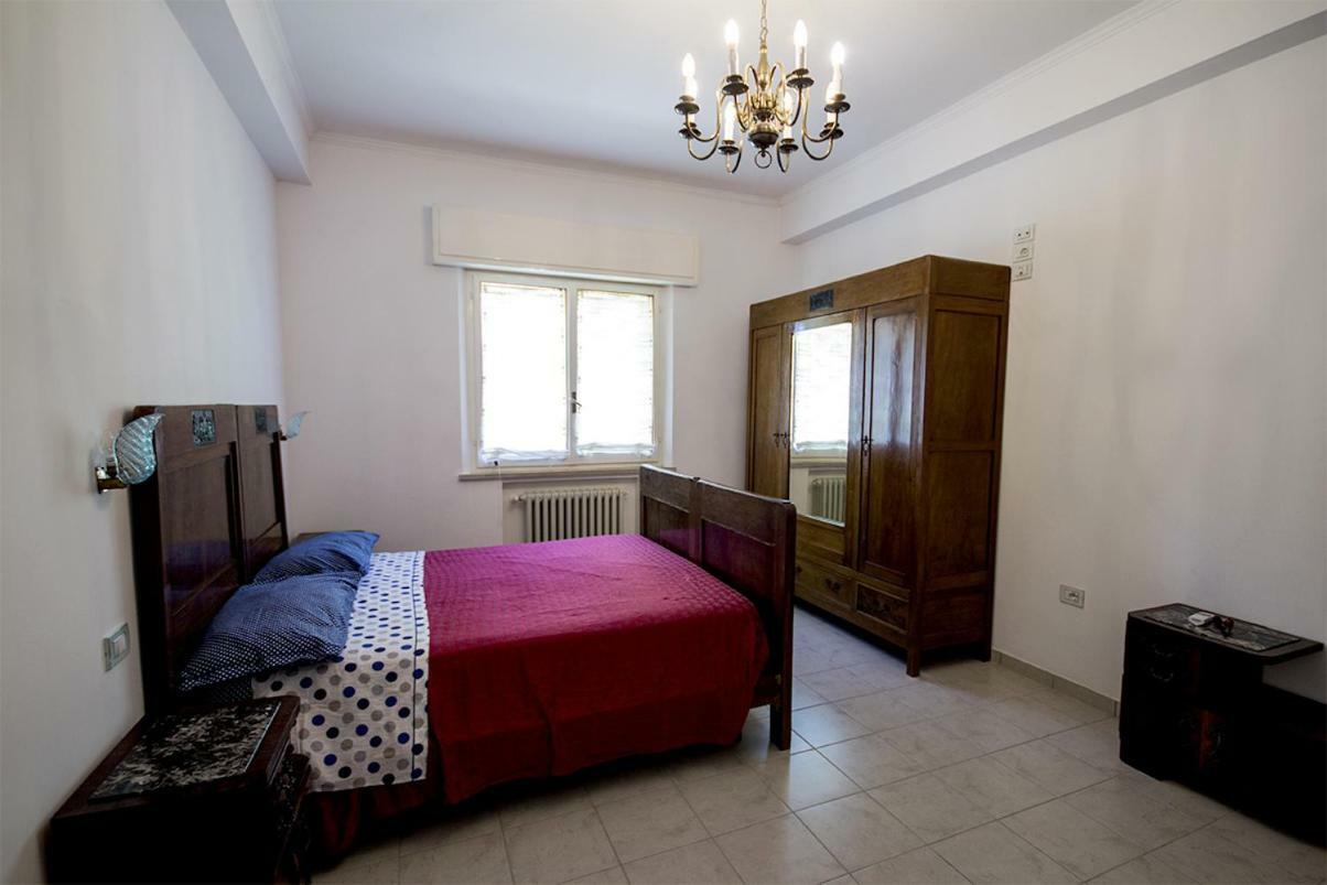 Il Tiglio Bed & Breakfast Fano Bagian luar foto